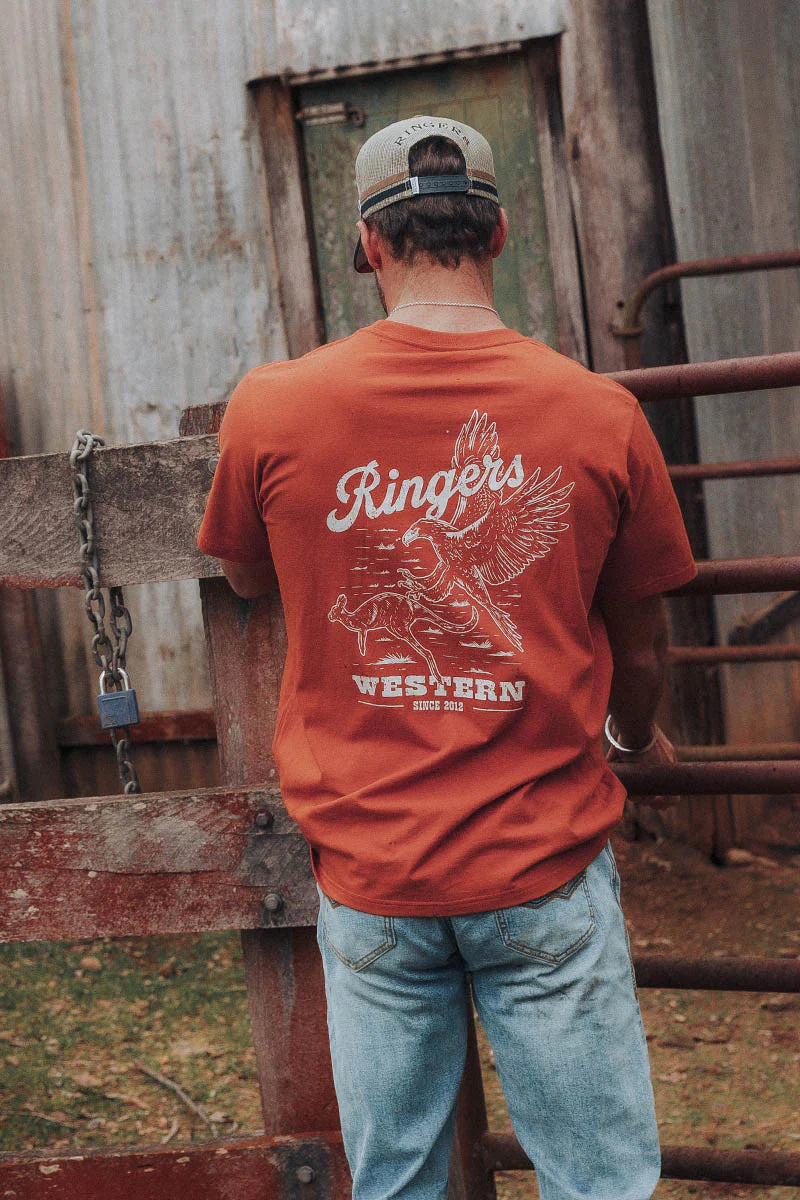 Wedge-Tail Rampage Men’s Loose Fit T-Shirt - Rust