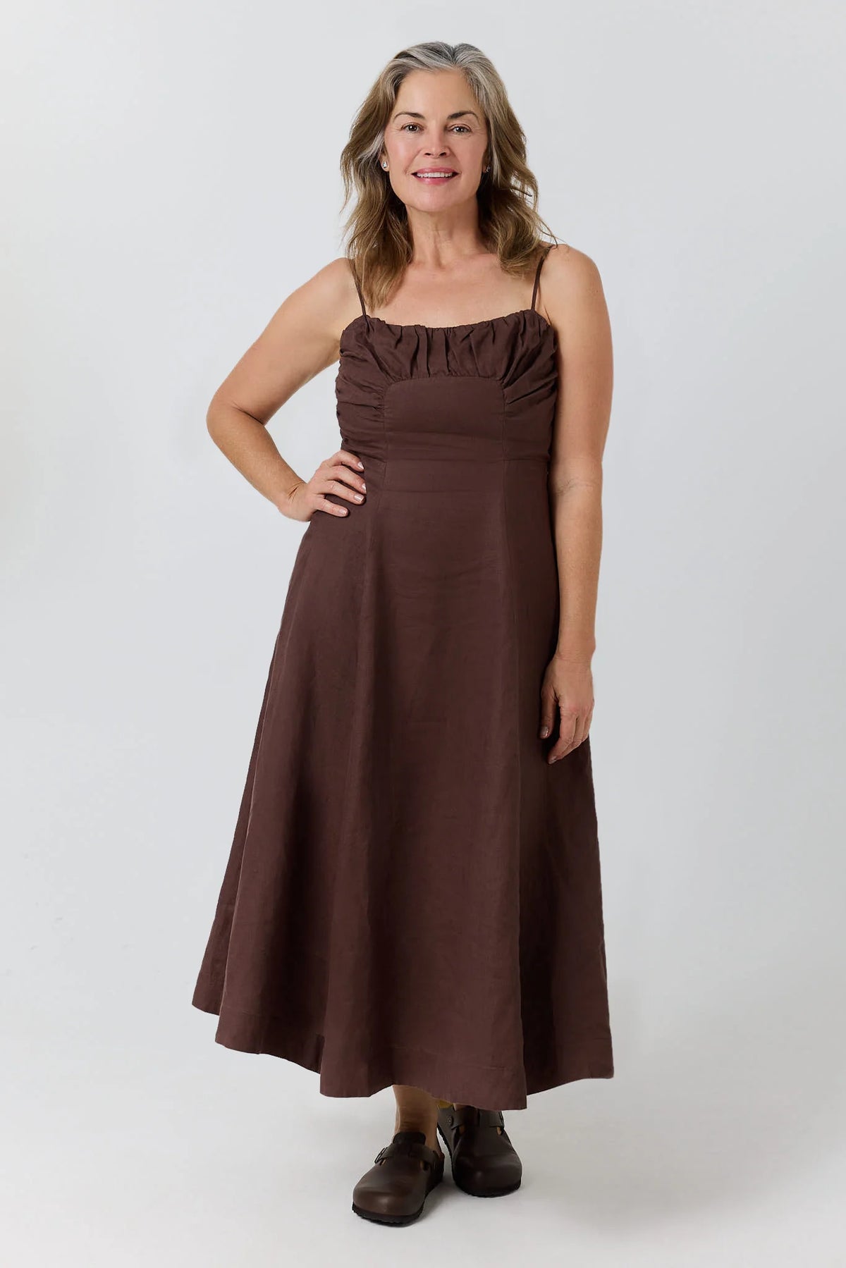 Montana Women’s Linen Midi Dress - Chocolate