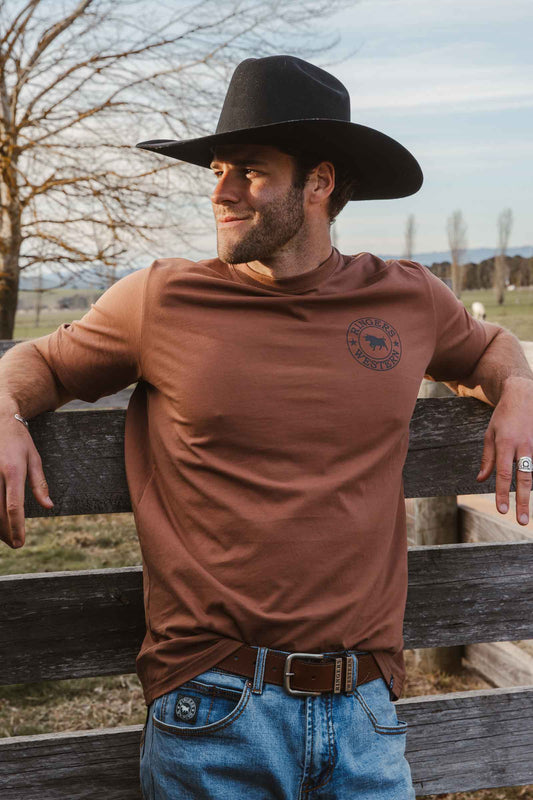 Signature Bull Men’s Classic T-shirt - Saddle Brown/Charcoal