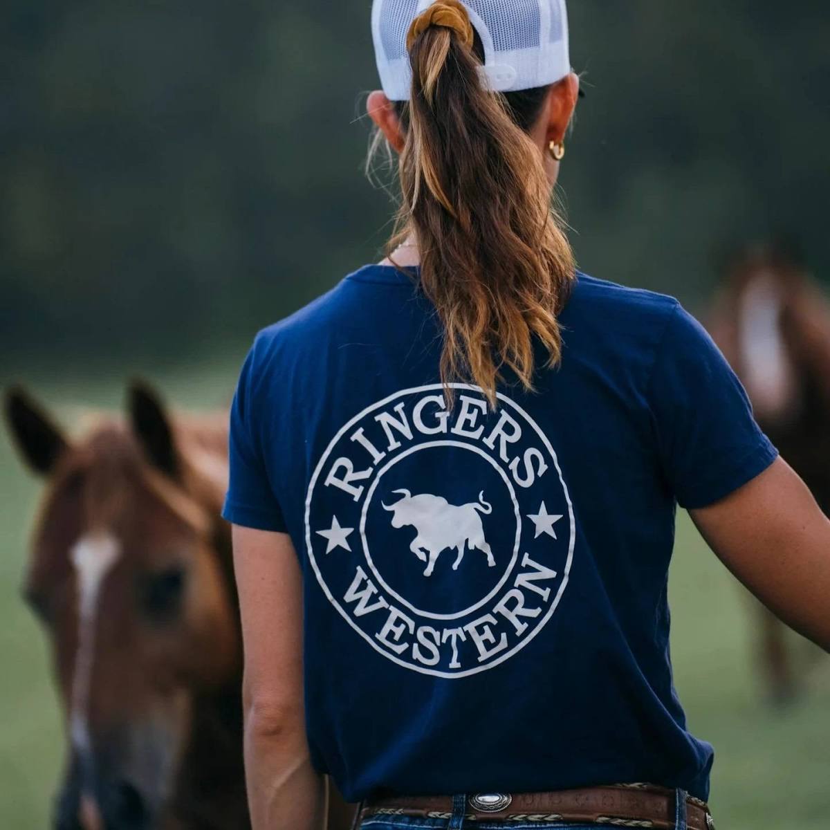 Signature Bull Womens FITTED T-Shirt - Navy with White Print