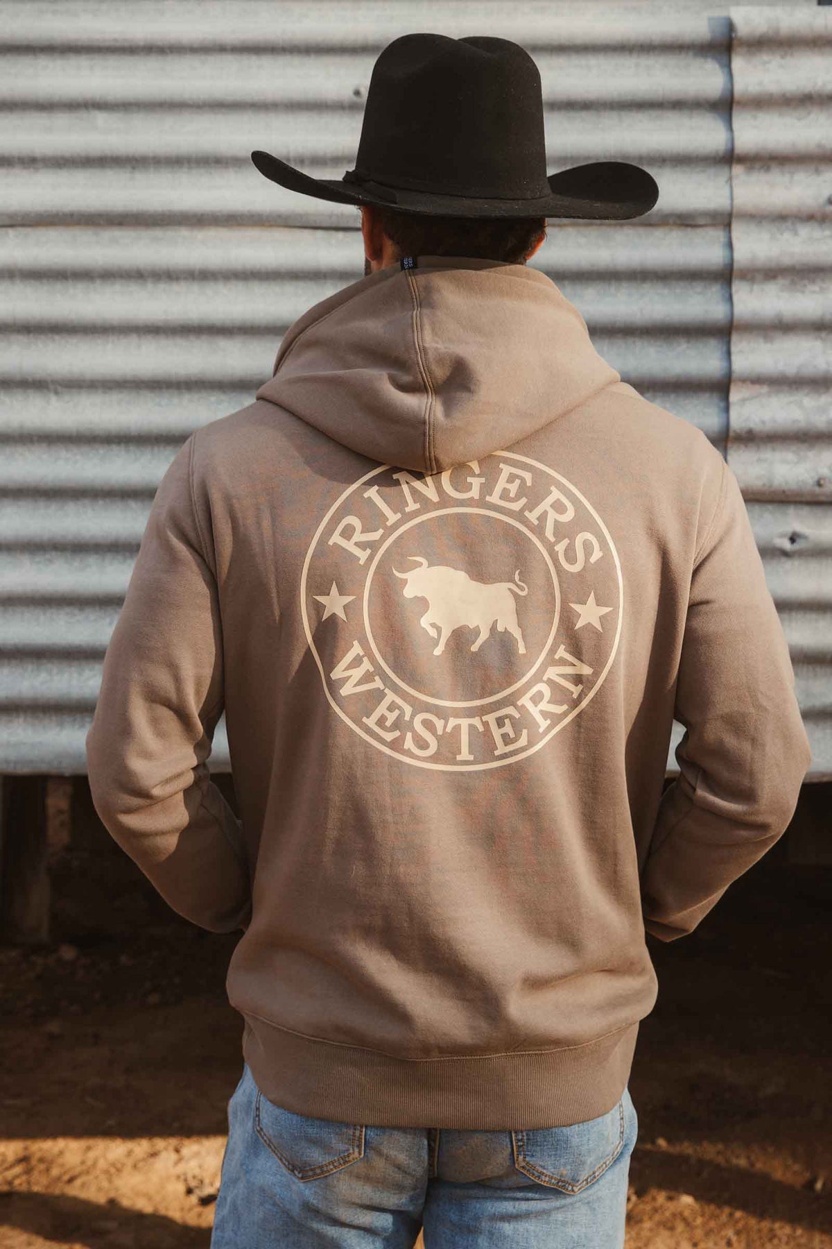 Signature Bull Men’s Pullover Hoodie - Mushroon