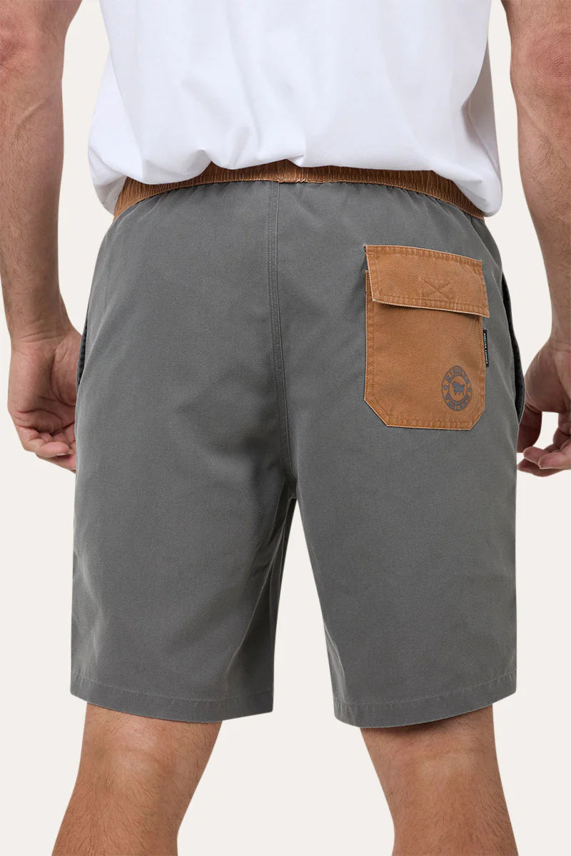 River wood Men’s 18 Inch Outseam Board Shorts - Black