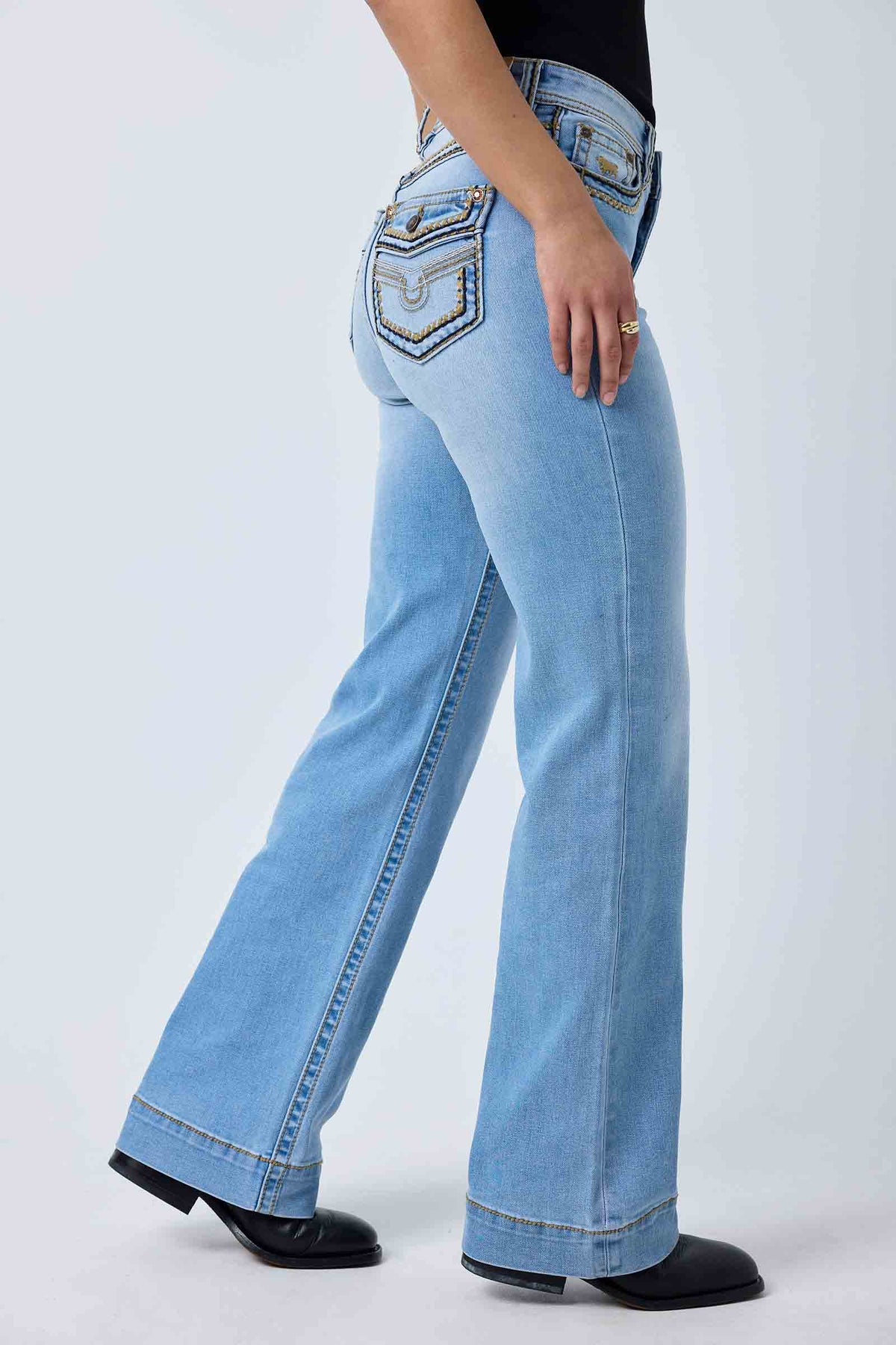Indi Rodeo Saddle Stitch Women’s High Rise Bootleg Jean